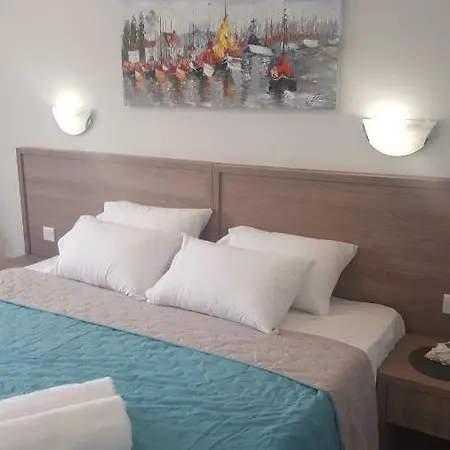 Manoli Daire Aya Napa